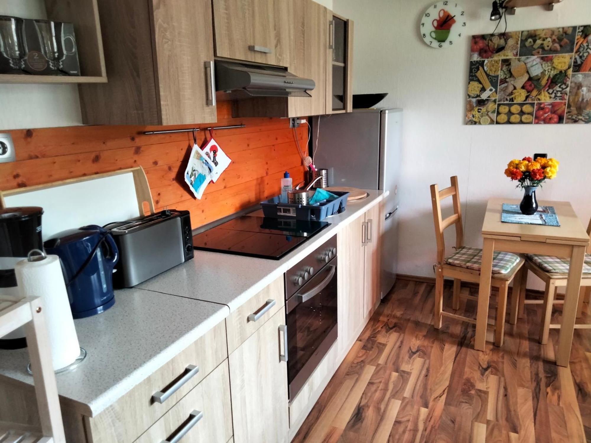 Ferienwohnung Am Hausberg In Радебойл Екстериор снимка