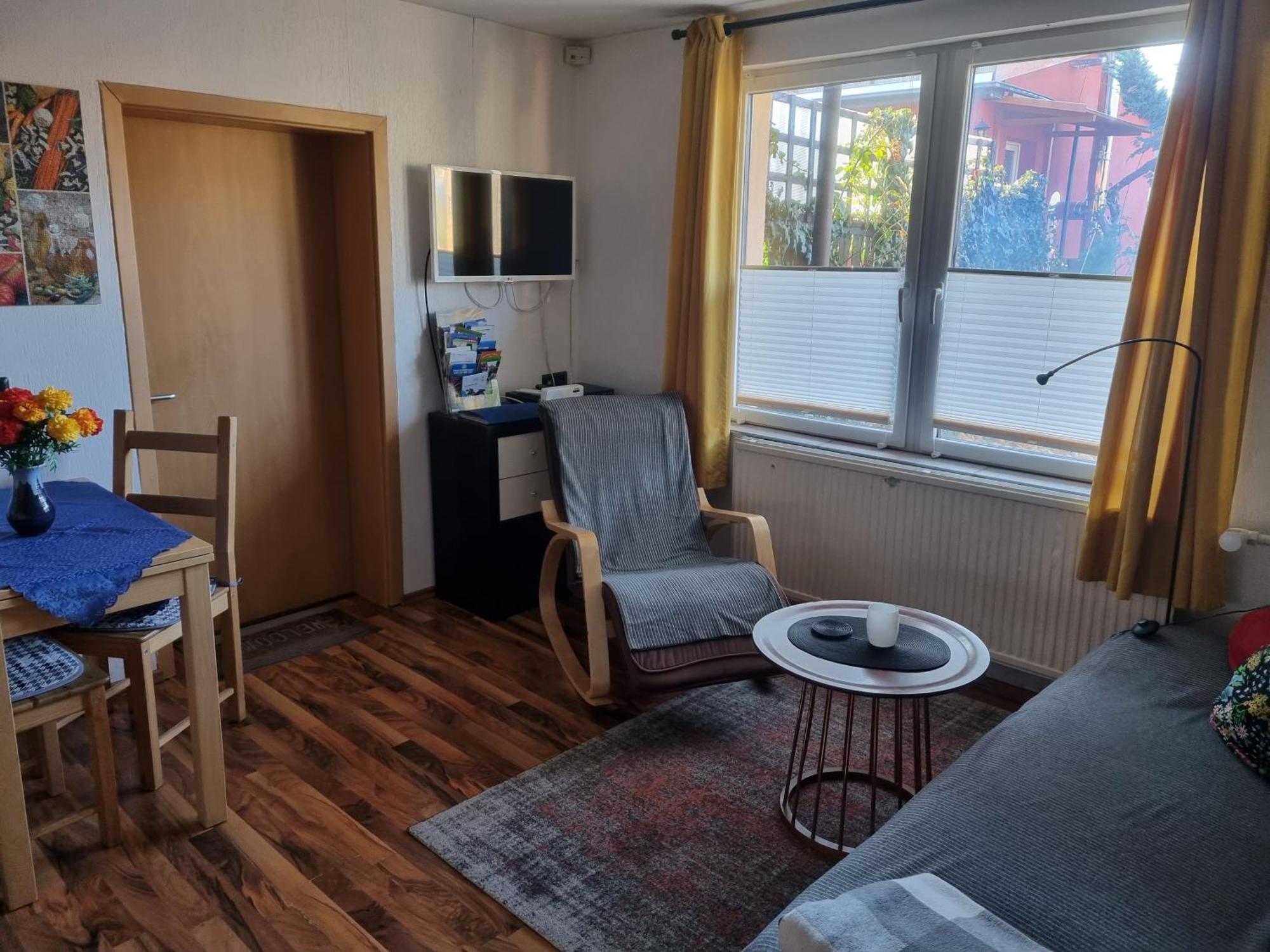 Ferienwohnung Am Hausberg In Радебойл Екстериор снимка