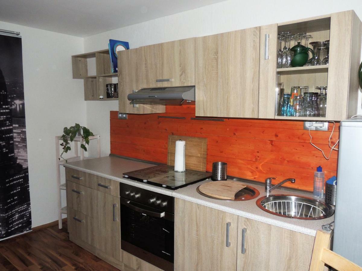 Ferienwohnung Am Hausberg In Радебойл Екстериор снимка
